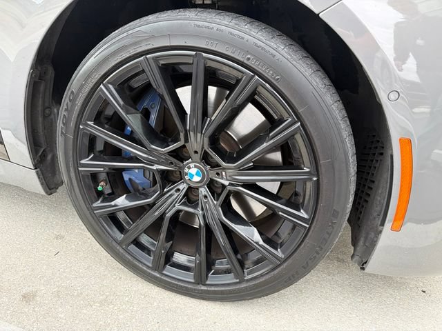 Used 2020 BMW 750i xDrive w/ Executive Package AWD/4WD image 5