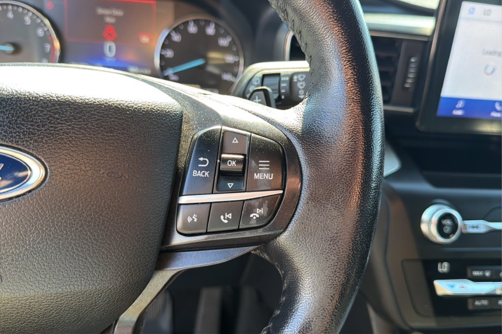 Used 2020 Ford Explorer XLT w/ Equipment Group 202A AWD/4WD image 23