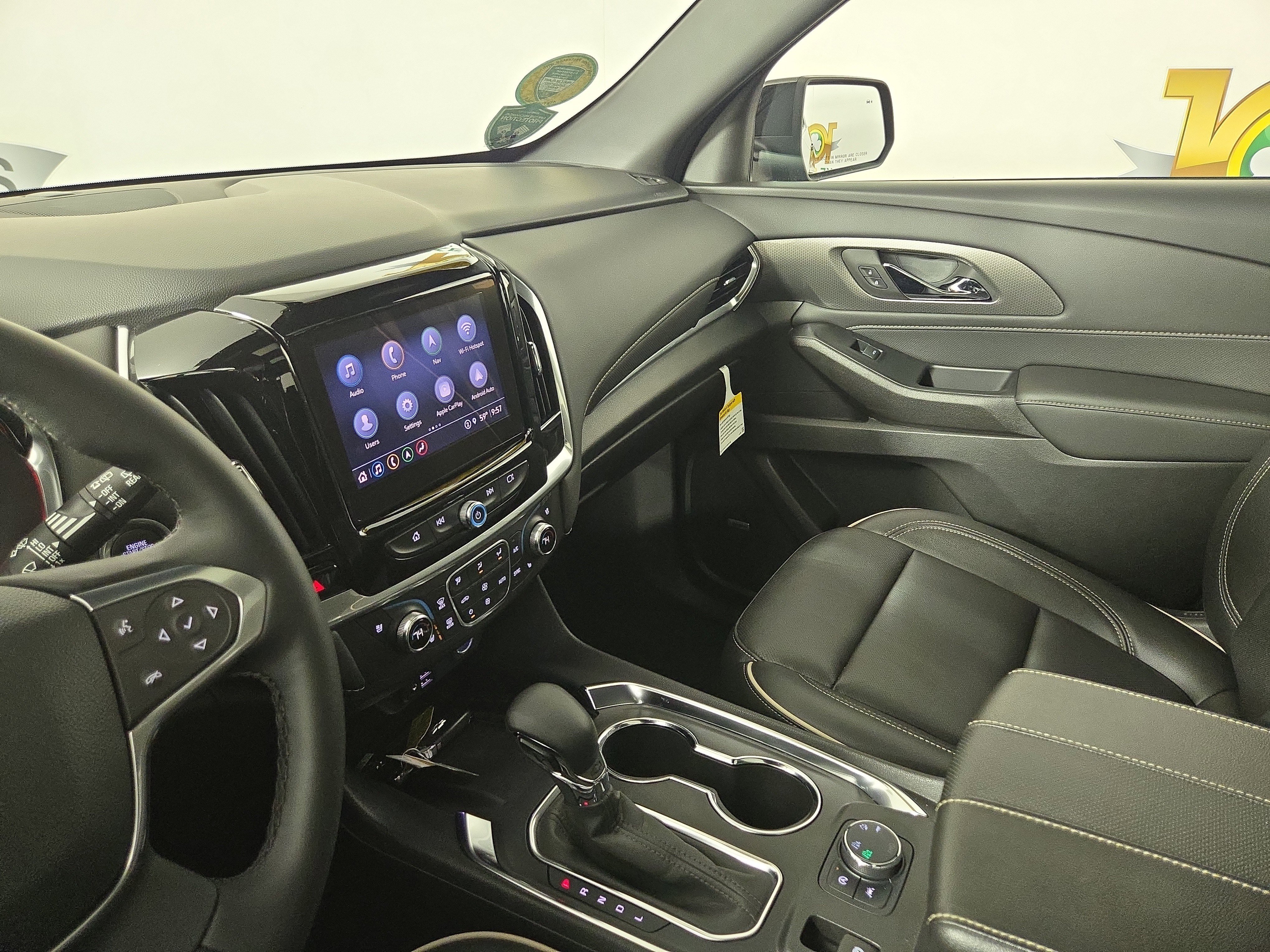 Certified 2024 Chevrolet Traverse Premier w/ Redline Edition image 26