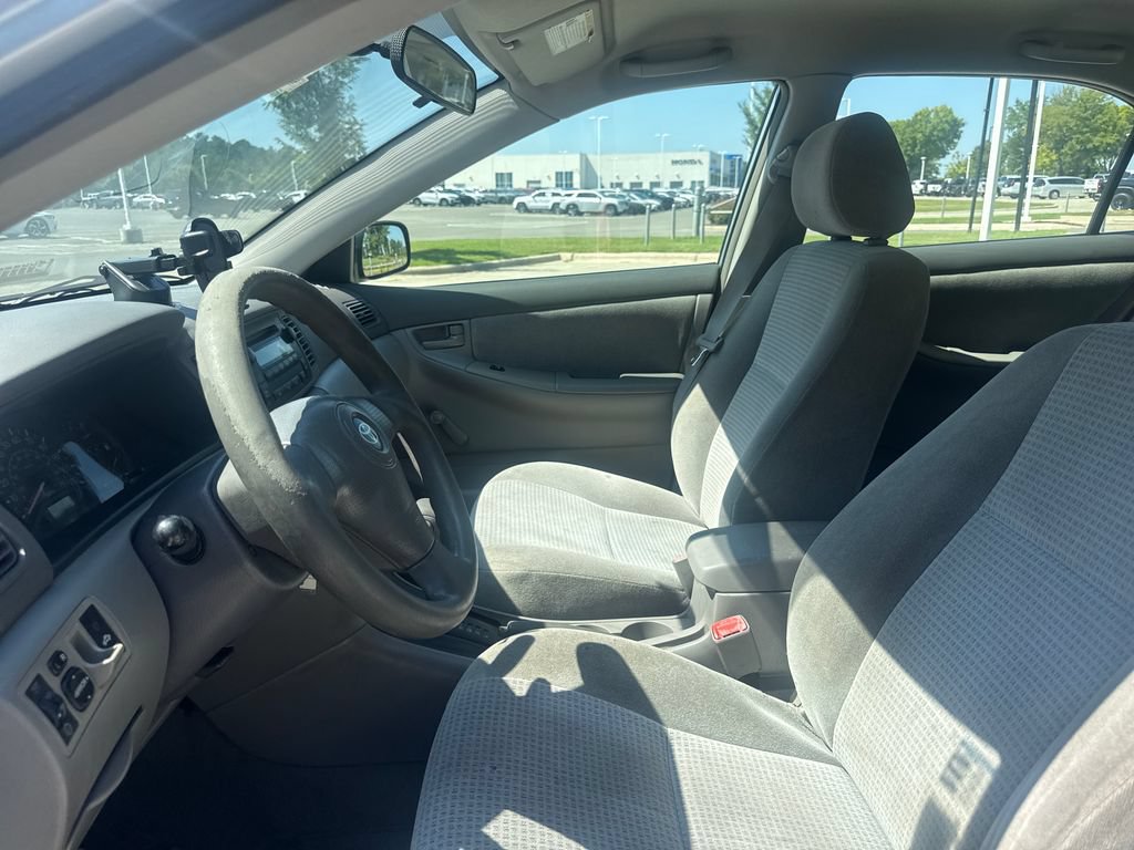 Used 2005 Toyota Corolla FWD image 12
