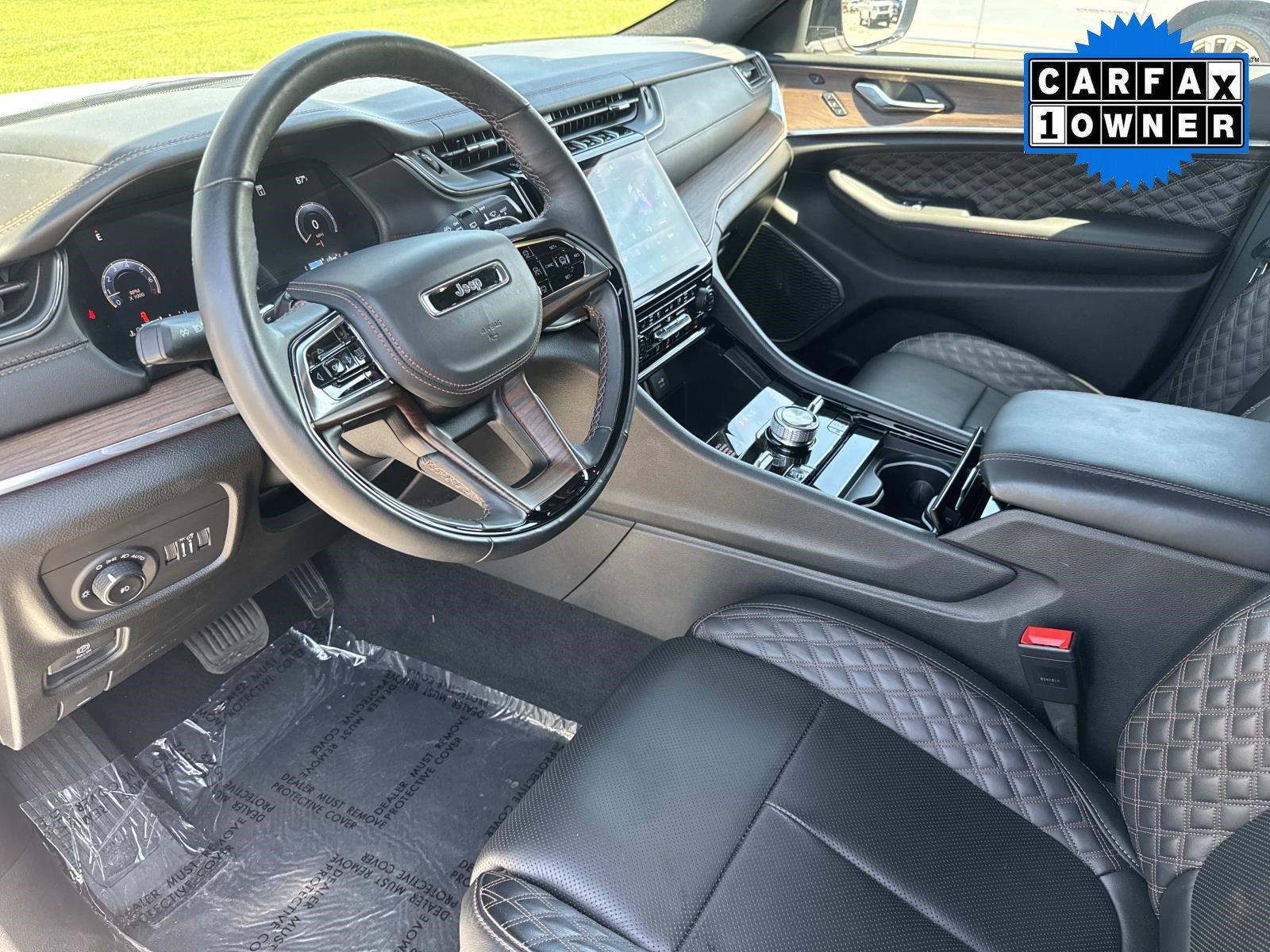 Used 2025 Jeep Grand Cherokee Summit AWD/4WD image 24