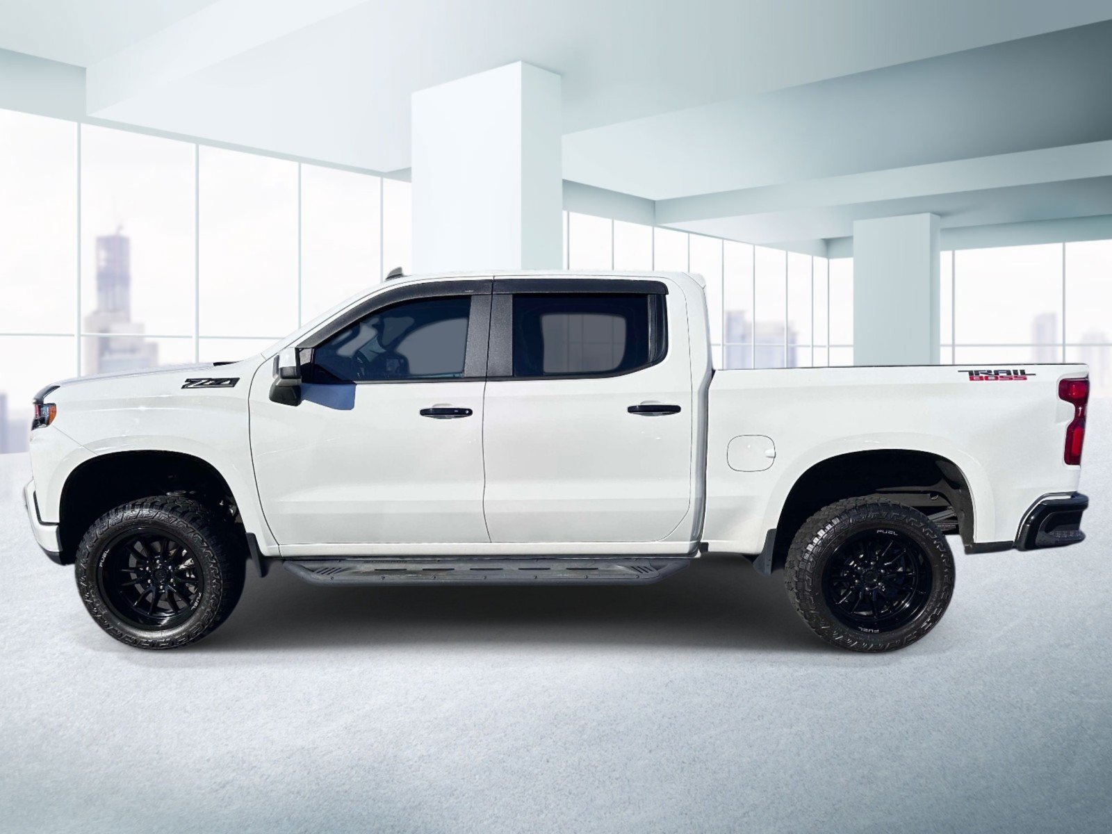 Used 2021 Chevrolet Silverado 1500 LT Trail Boss w/ Bed Protection Package AWD/4WD image 2