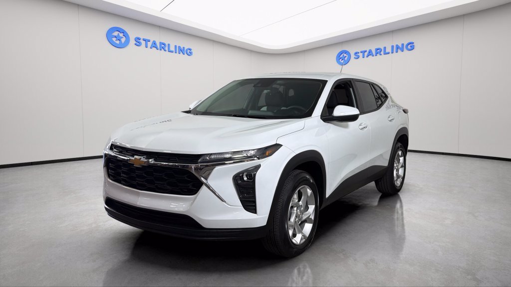 Certified 2024 Chevrolet Trax LS w/ LS Convenience Package FWD image 2