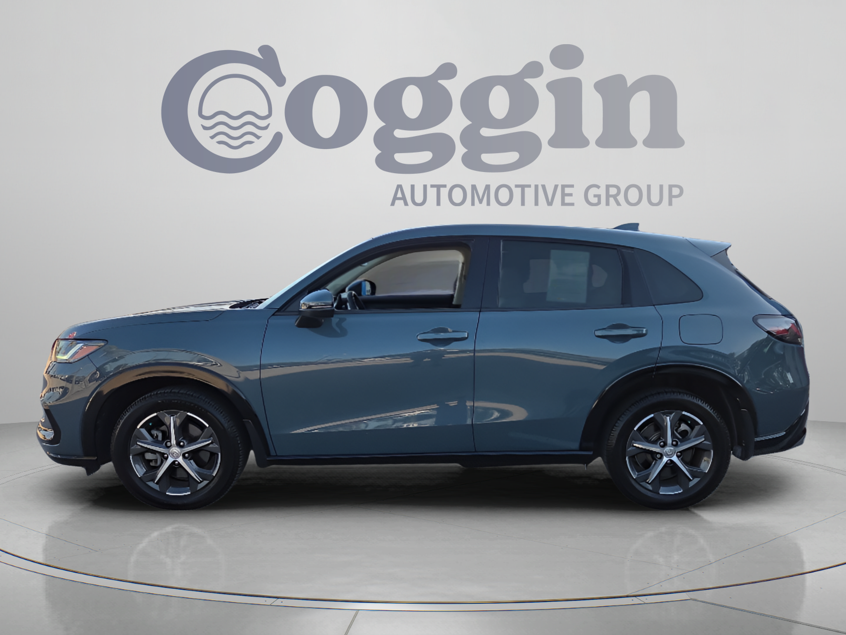 Certified 2023 Honda HR-V EX-L image 2
