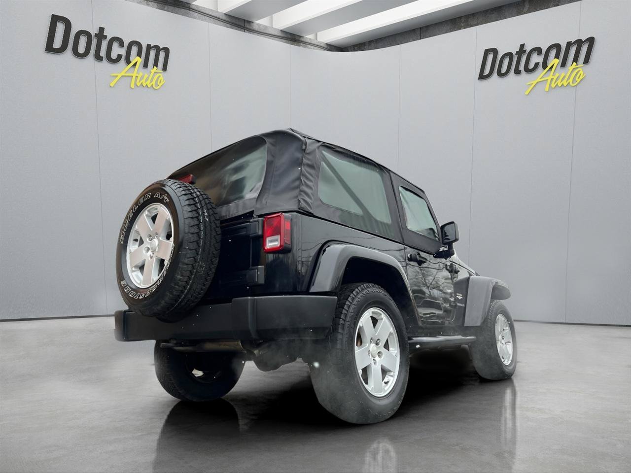 Used 2007 Jeep Wrangler Sahara AWD/4WD image 12