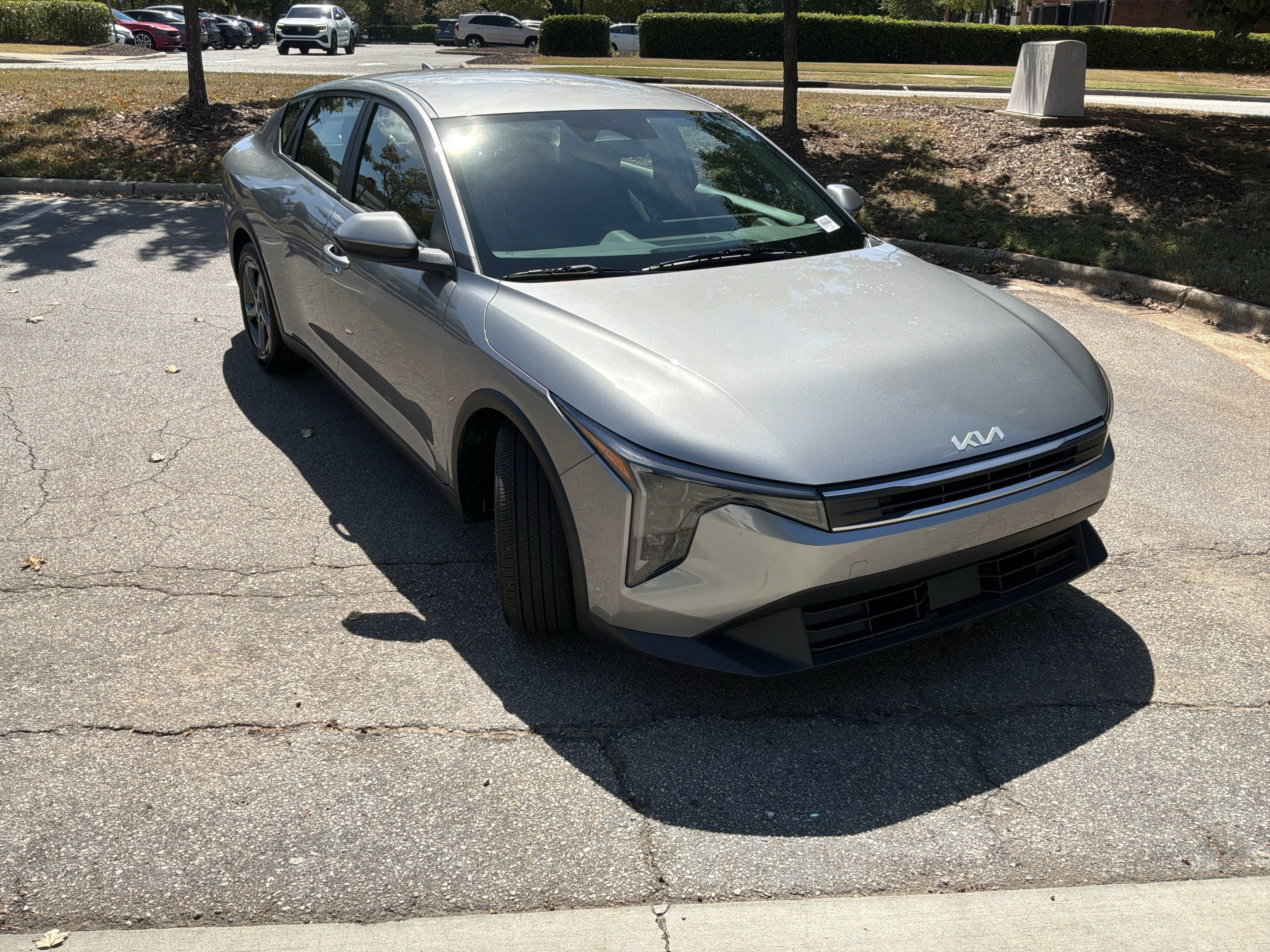 Used 2025 Kia K4 FWD image 2