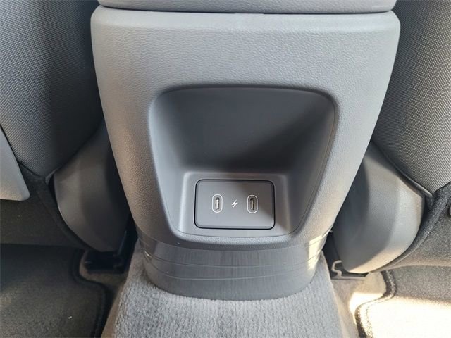 New 2025 Hyundai Elantra SEL image 25