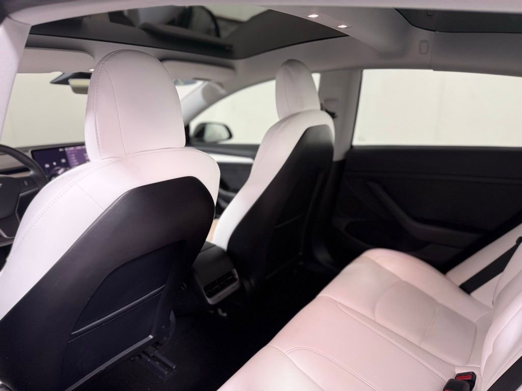 Used 2021 Tesla Model 3 Long Range image 20
