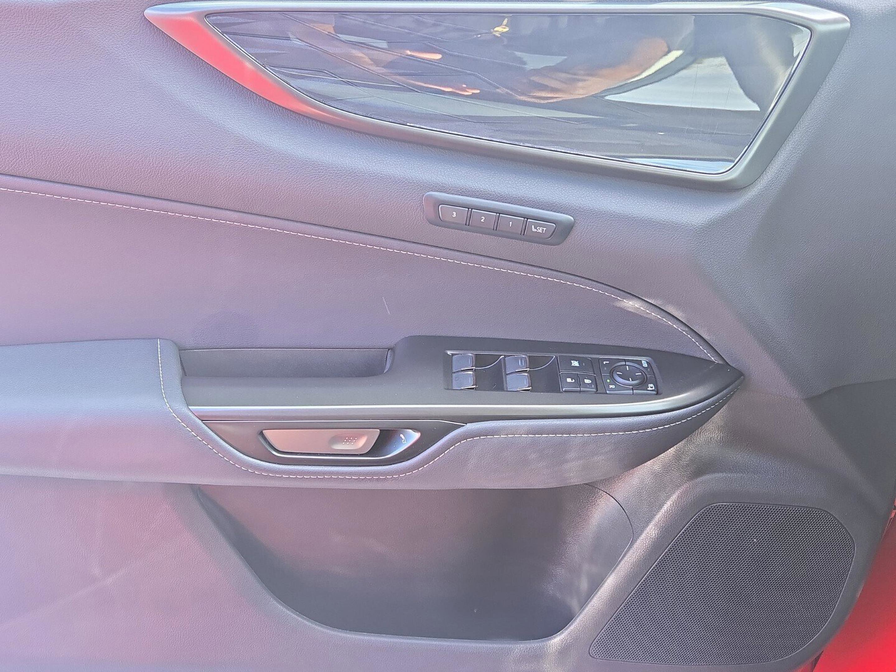 Certified 2025 Lexus NX 350 AWD w/ Premium Package image 29