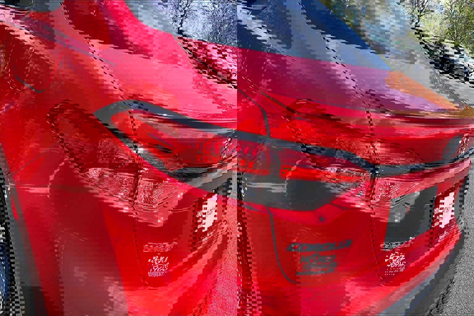 Used 2021 Toyota Corolla SE image 28