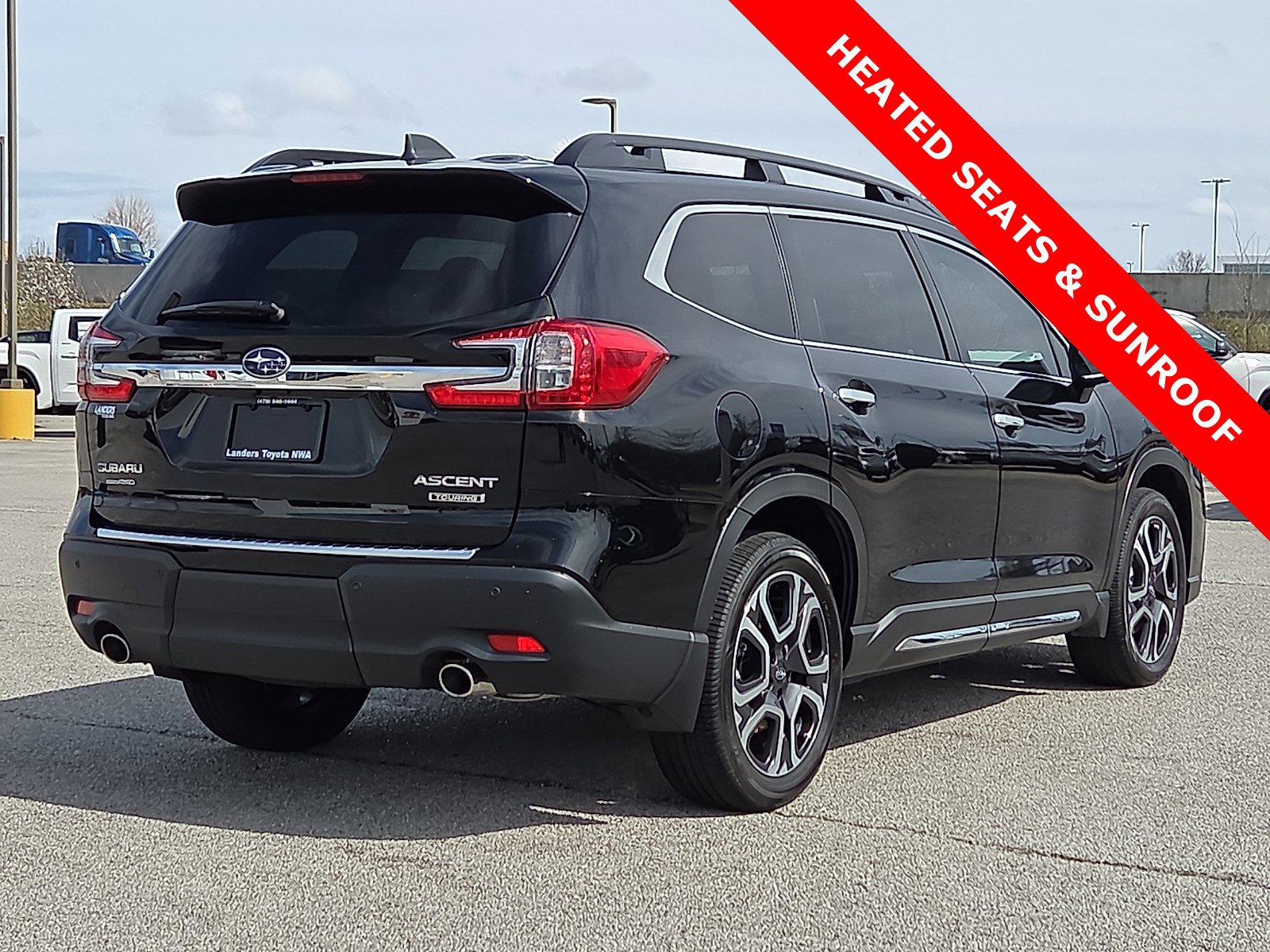 Used 2025 Subaru Ascent Touring image 5