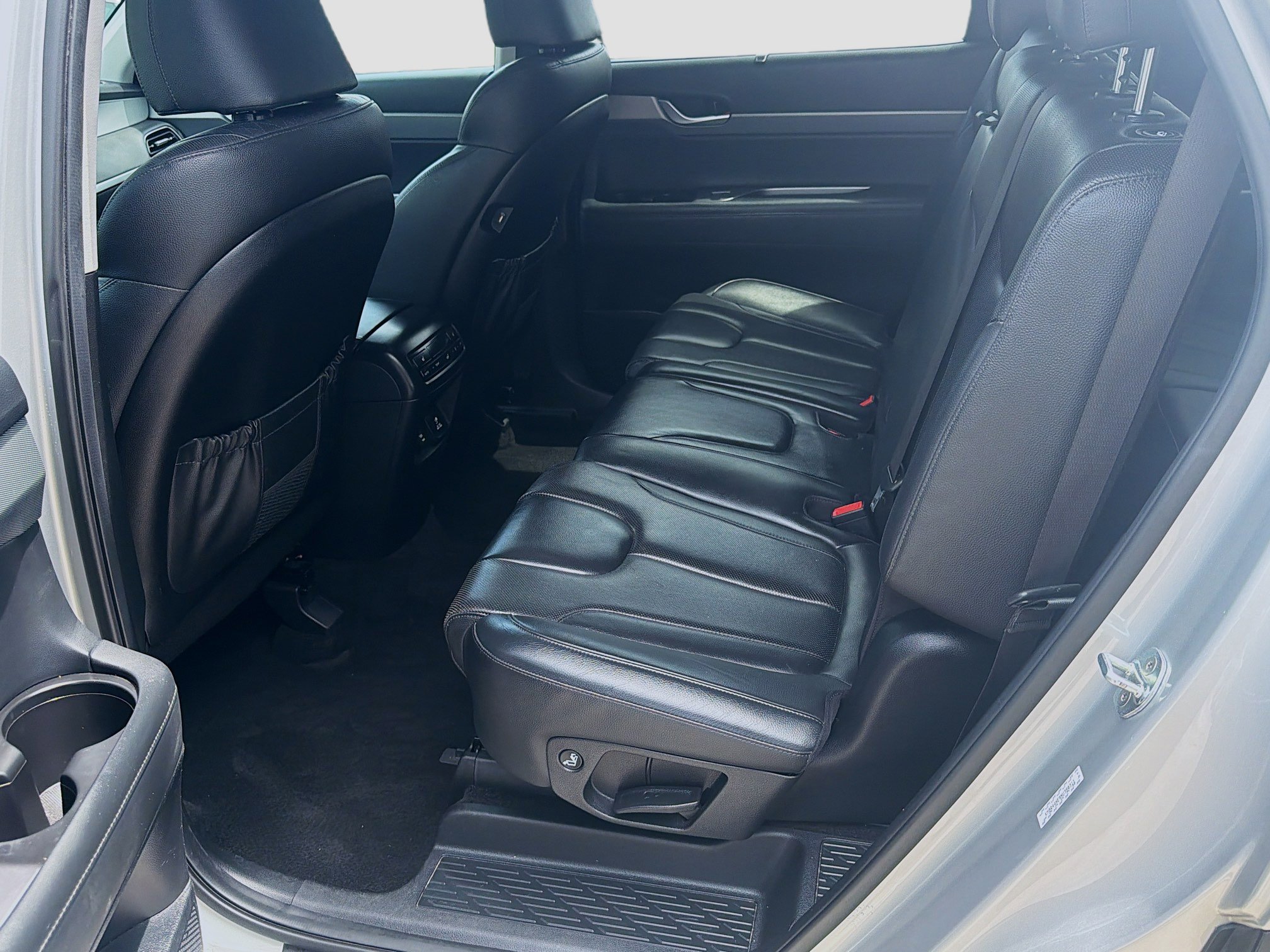 Used 2022 Hyundai Palisade SEL w/ 8P Bench Seat Package FWD image 21