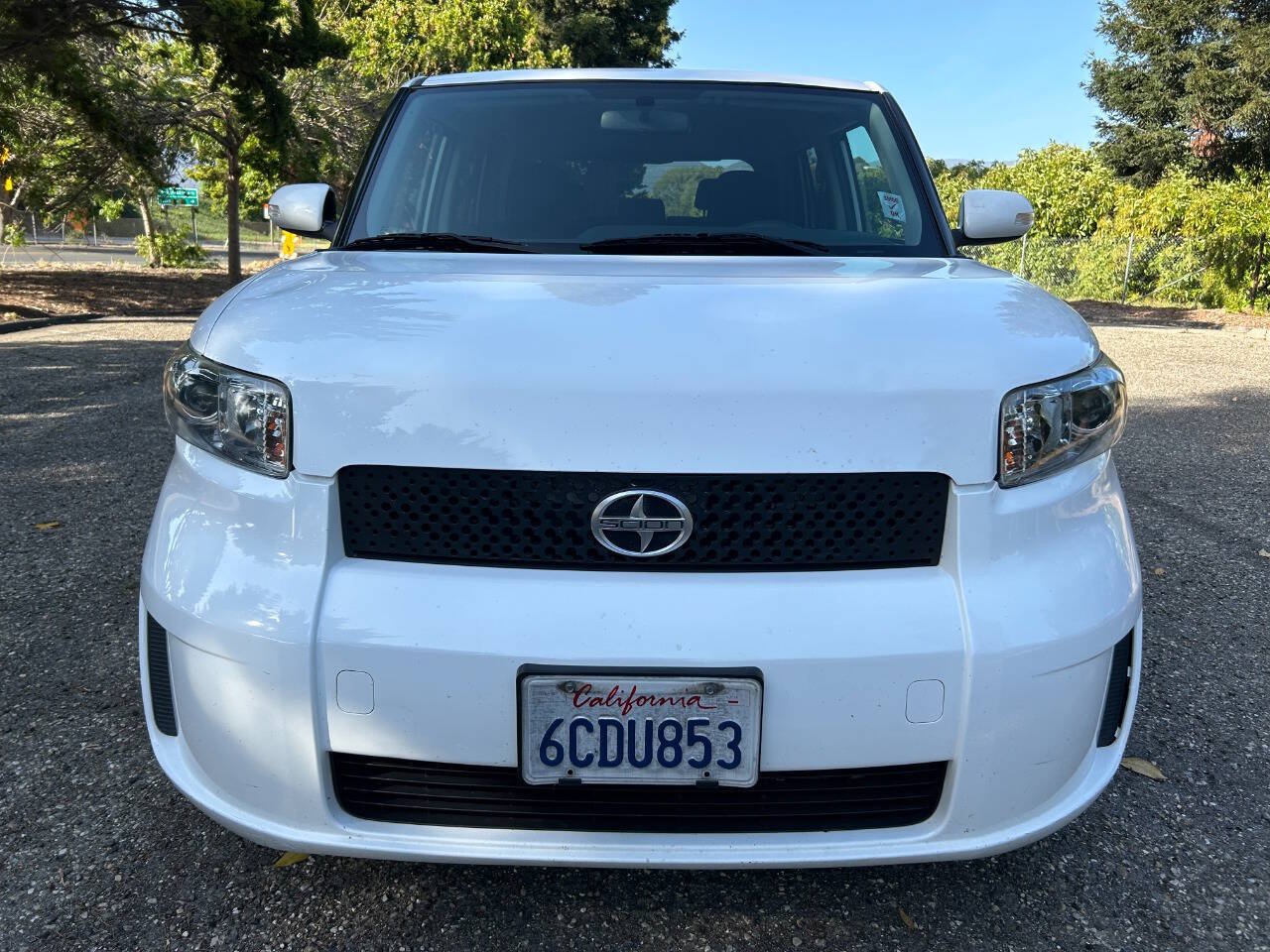 Used 2008 Scion xB FWD image 6
