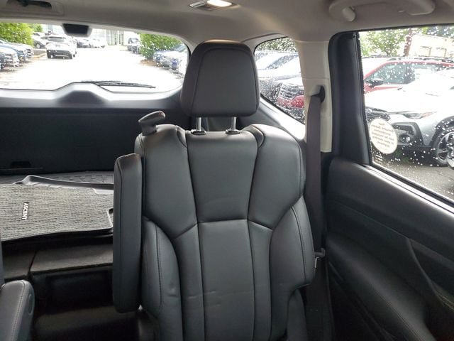 Used 2025 Subaru Ascent Bronze Edition w/ Onyx Package AWD/4WD image 13