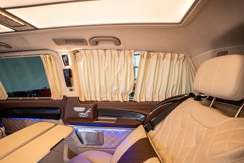 Used 2020 Mercedes-Benz Metris Passenger image 47