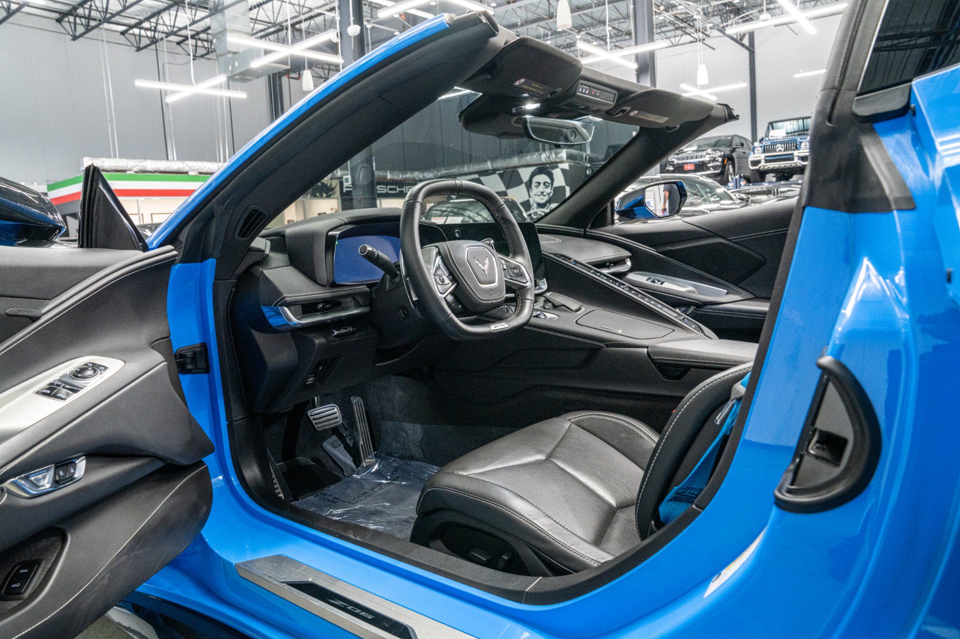 Used 2025 Chevrolet Corvette Z06 RWD image 22