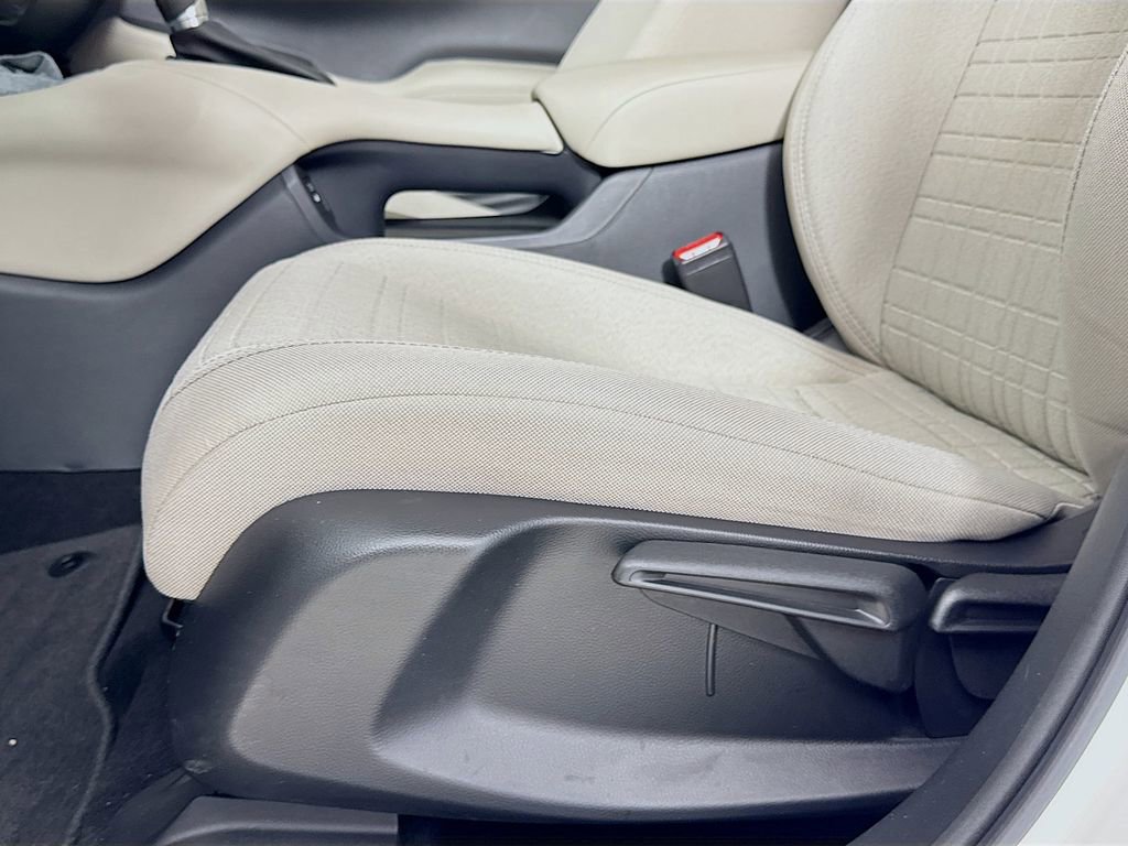 Used 2024 Honda HR-V LX image 24