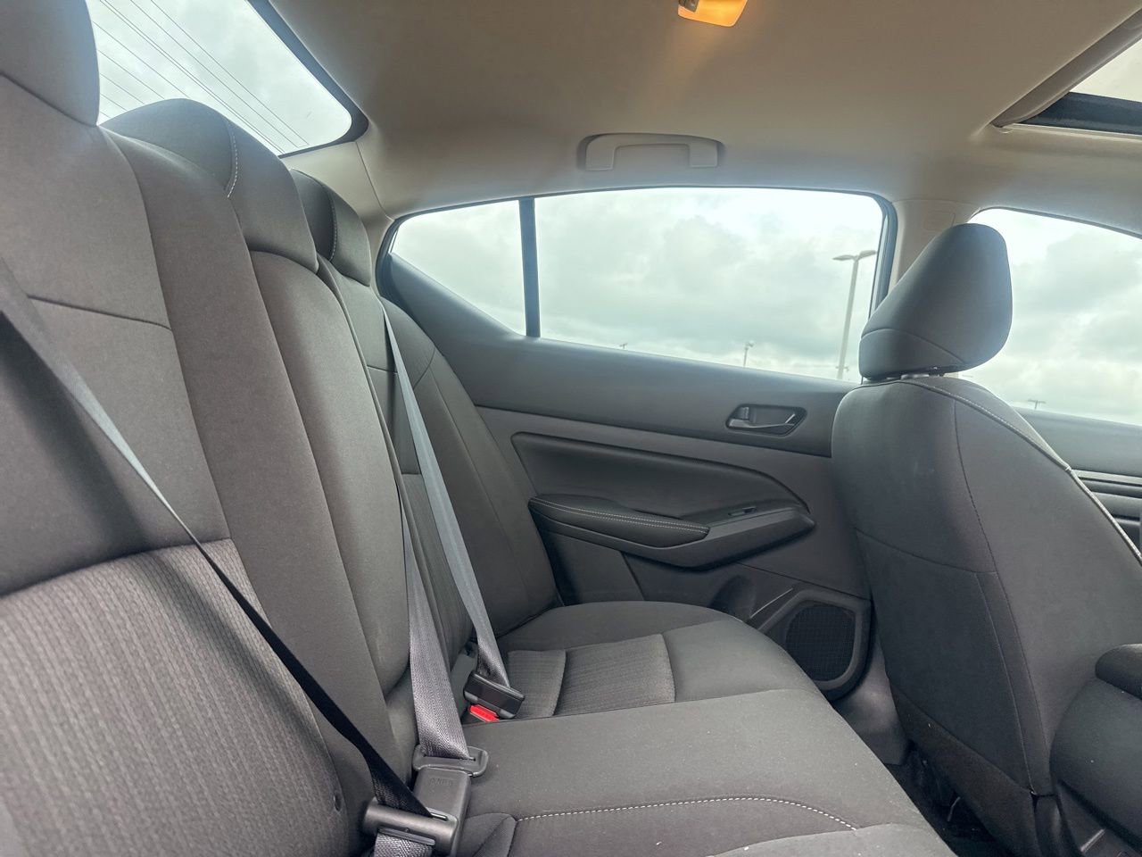 Used 2024 Nissan Altima 2.5 SV w/ SV Premium Package FWD image 25