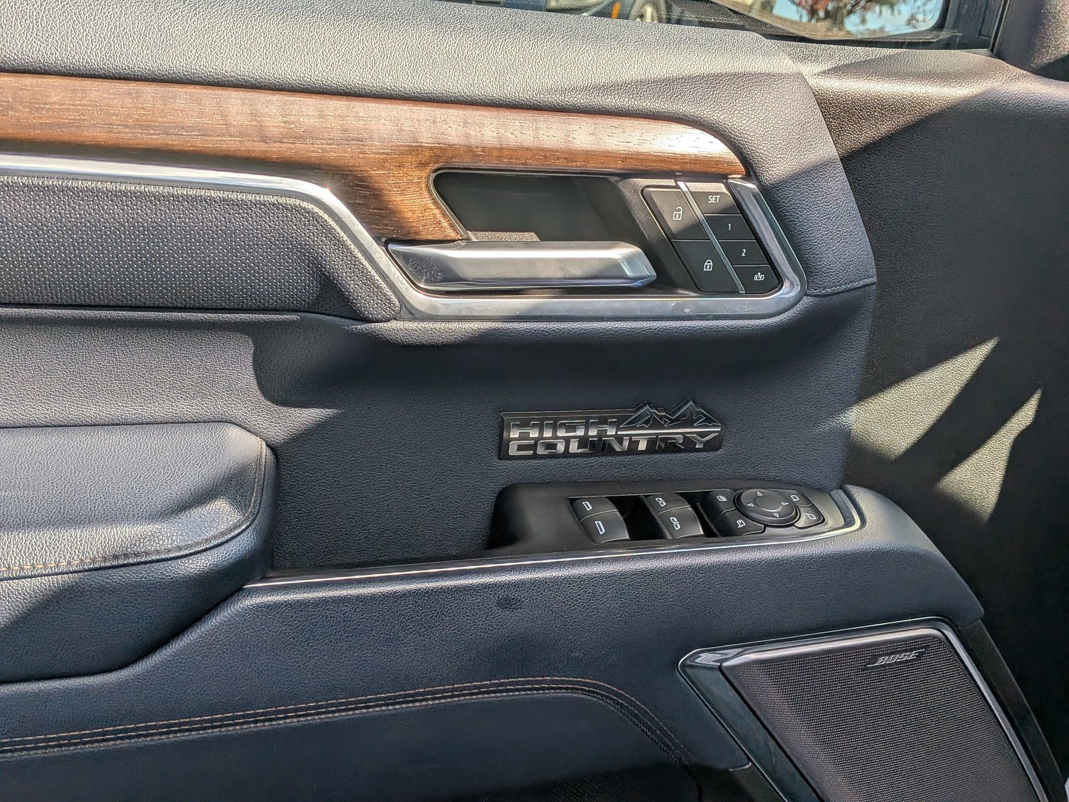 Certified 2023 Chevrolet Silverado 1500 High Country AWD/4WD image 15