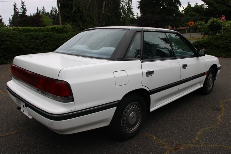 Used 1993 Subaru Legacy L FWD image 3