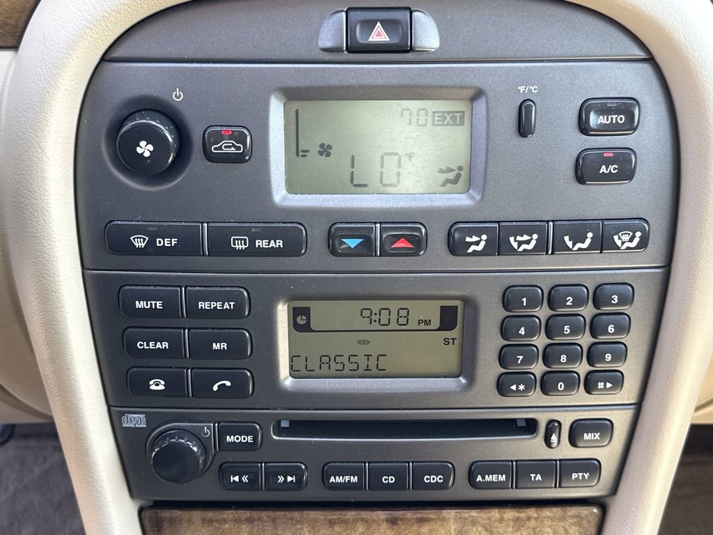 Used 2004 Jaguar X-TYPE 3.0 image 21