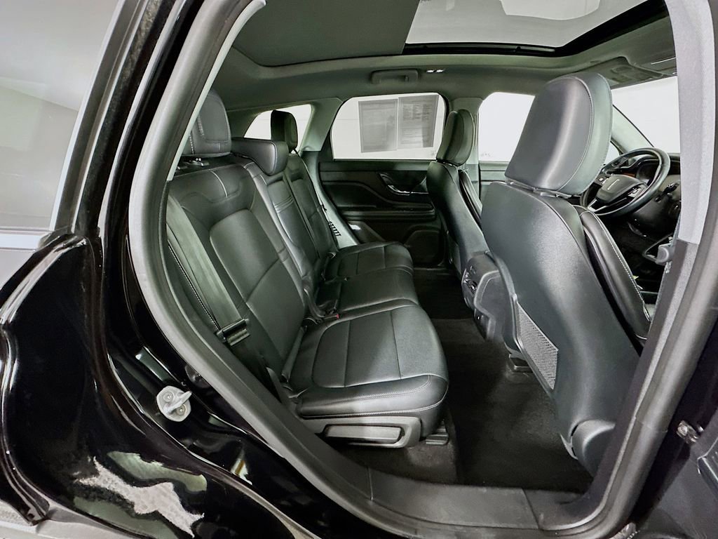 Used 2022 Lincoln Corsair Reserve w/ Elements Package image 36