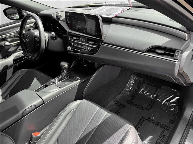 Used 2022 Lexus ES 350 F Sport w/ Accessory Package image 22