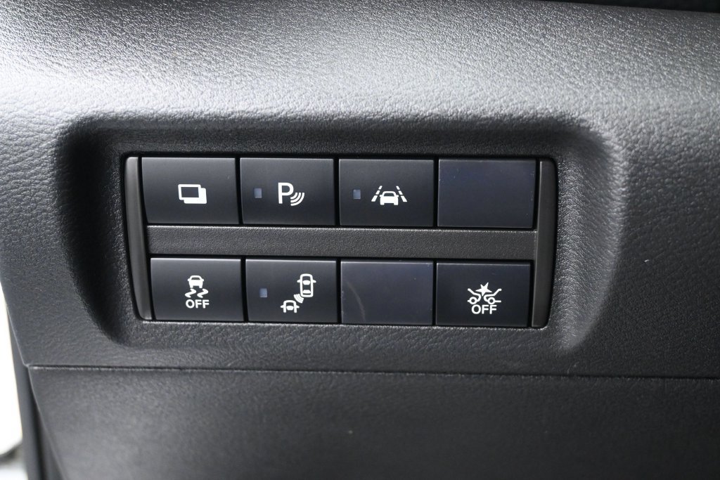 Used 2024 Nissan Kicks S FWD image 10