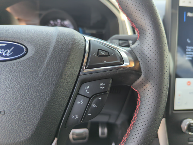 Used 2024 Ford Edge ST-Line AWD/4WD image 39