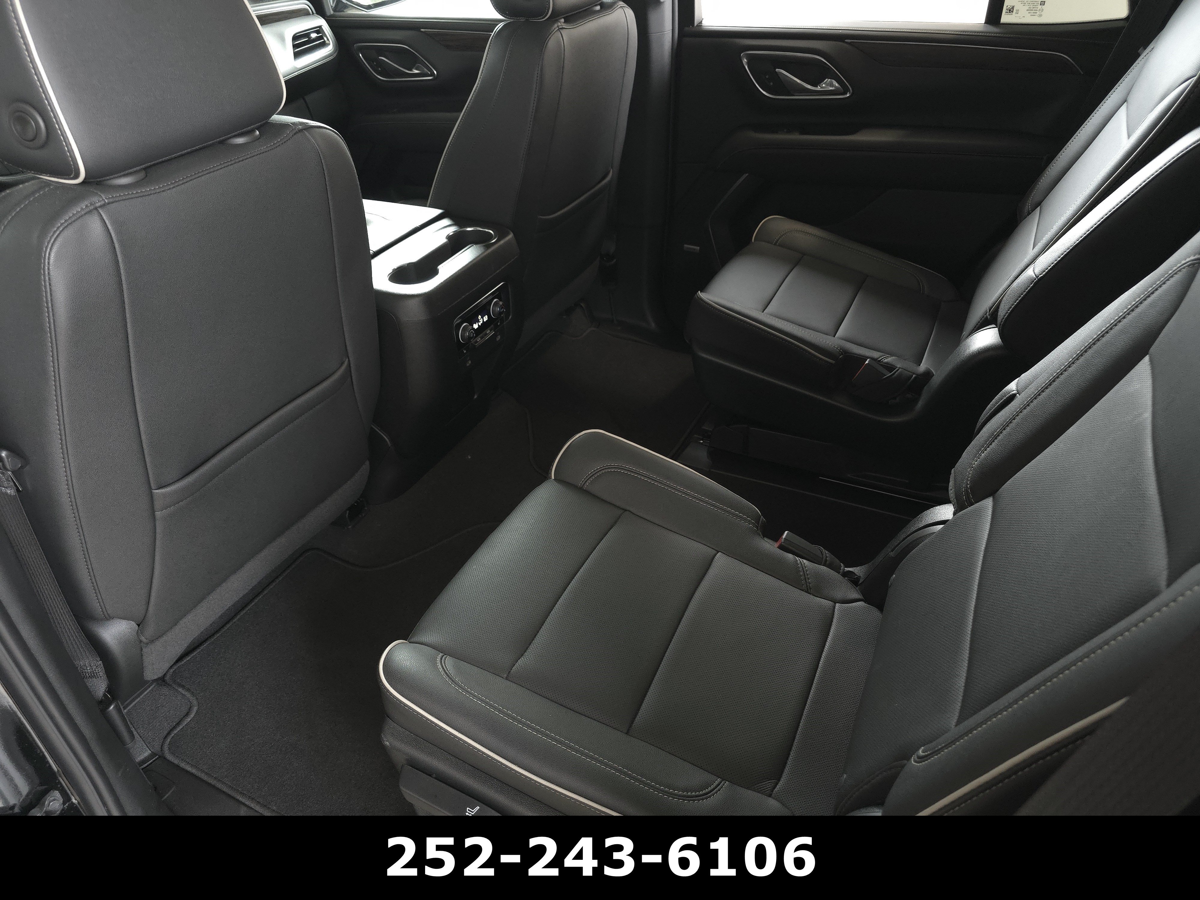 Used 2023 Chevrolet Tahoe Premier AWD/4WD image 30