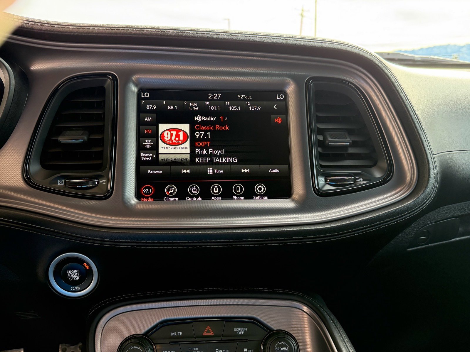 Used 2023 Dodge Challenger R/T w/ Plus Package image 10