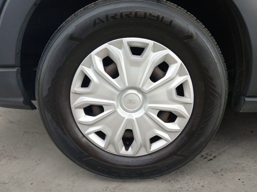 Used 2018 Ford Transit 150 XLT image 14