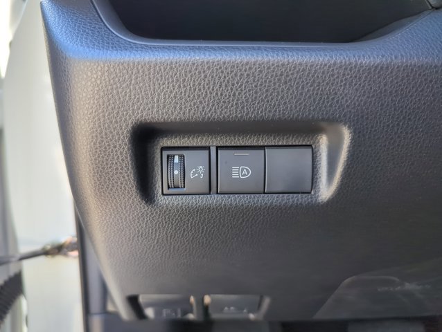 Used 2023 Toyota RAV4 LE FWD image 12