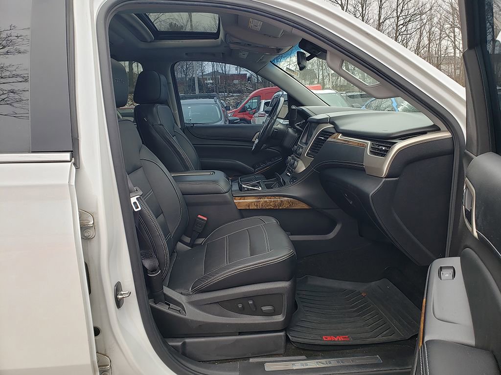Used 2016 GMC Yukon Denali w/ Open Road Package image 9