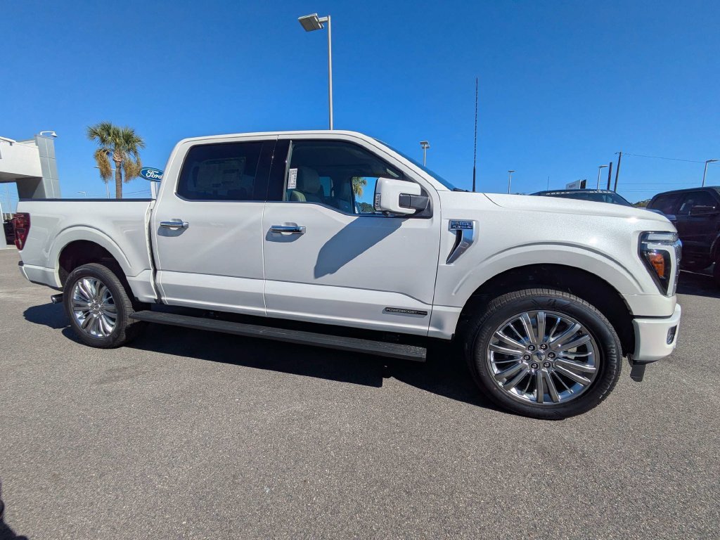 New 2026 Ford F150 Platinum w/ Equipment Group 703A Plus AWD/4WD image 3