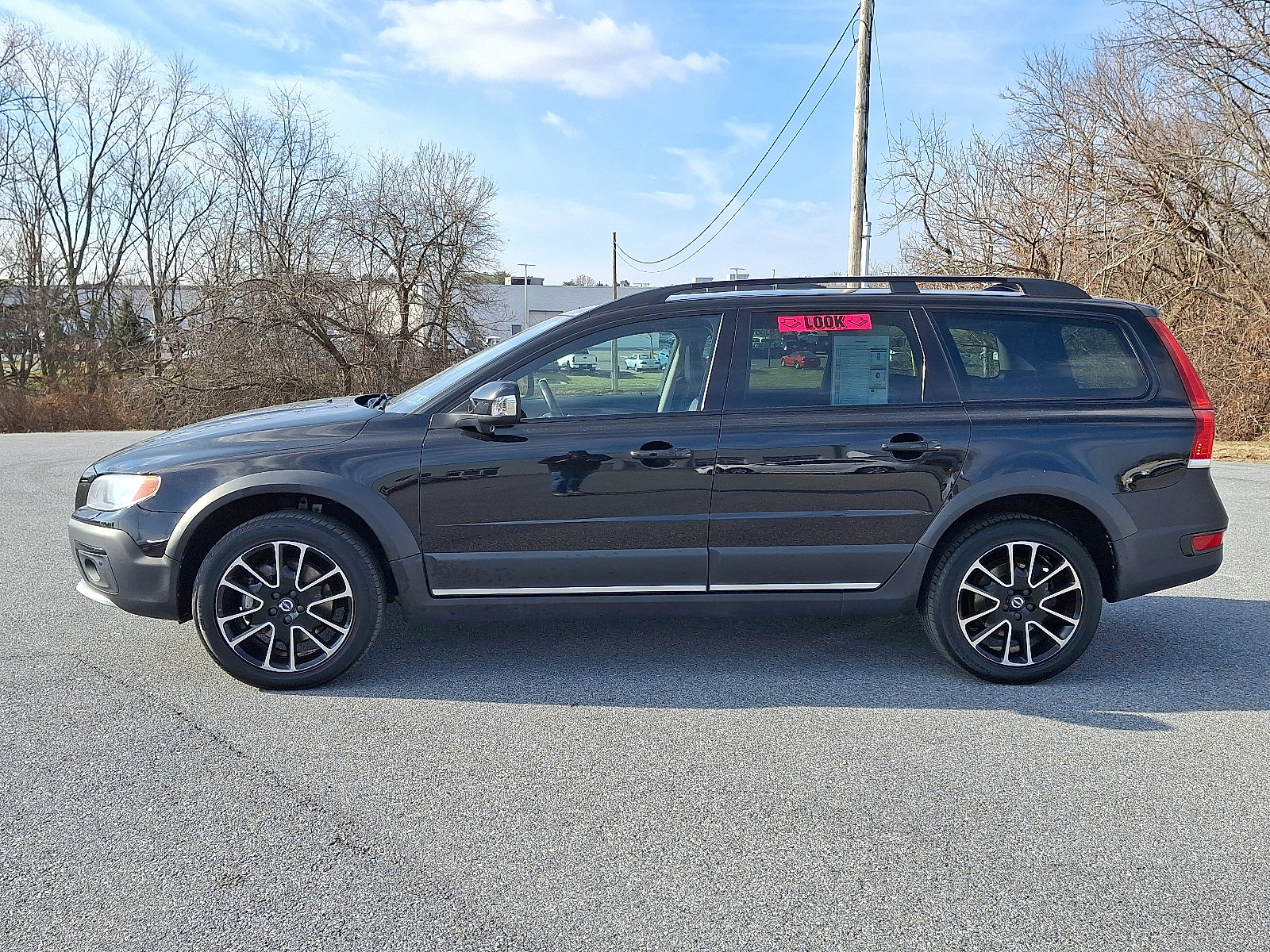 Used 2016 Volvo XC70 T5 Platinum w/ Climate Package image 4