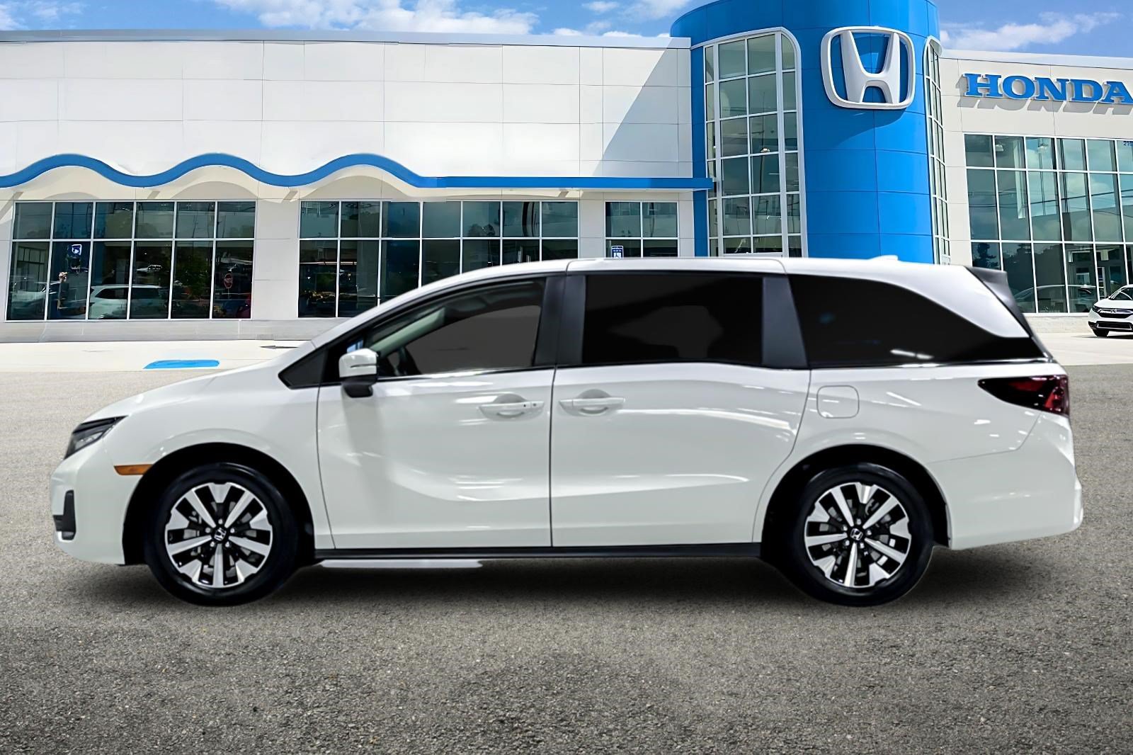 New 2027 Honda Odyssey EX-L image 2