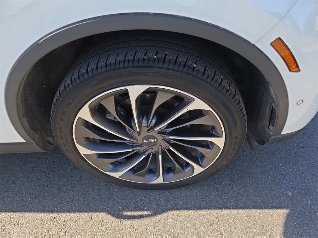 Certified 2022 Lincoln Aviator Reserve w/ Equipment Group 201A image 7