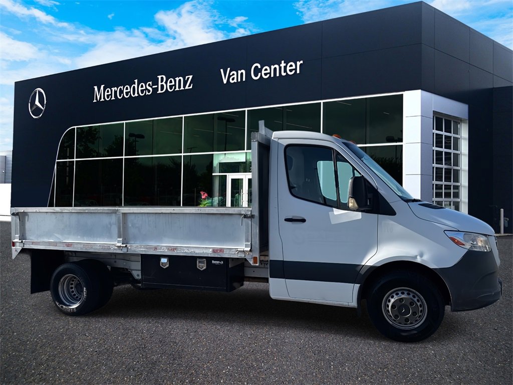 Used 2019 Mercedes-Benz Sprinter 170 w/ Chrome Grille Package image 2