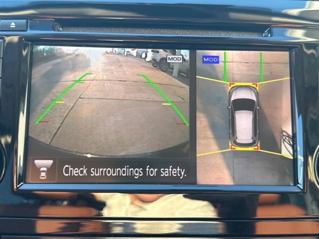 Used 2018 Nissan Rogue SL w/ Premium Package image 19