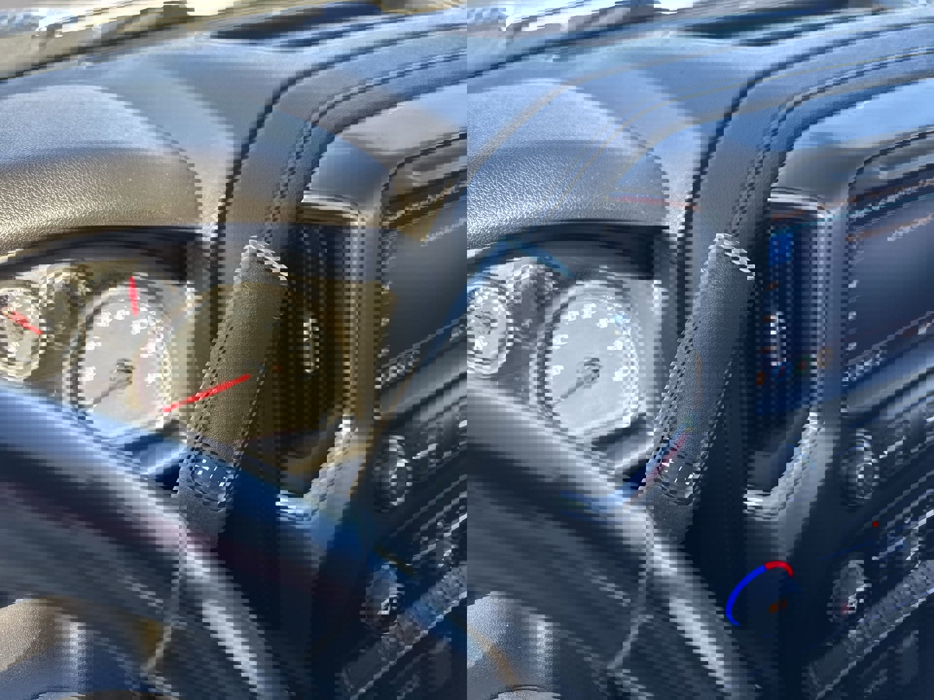 Used 2023 Chevrolet Silverado 2500 LT w/ Convenience Package image 19