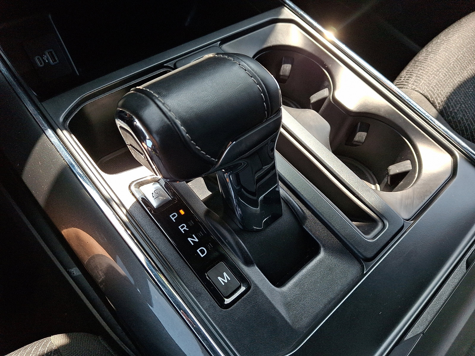 Certified 2022 Ford F150 XLT w/ Equipment Group 302A High image 14