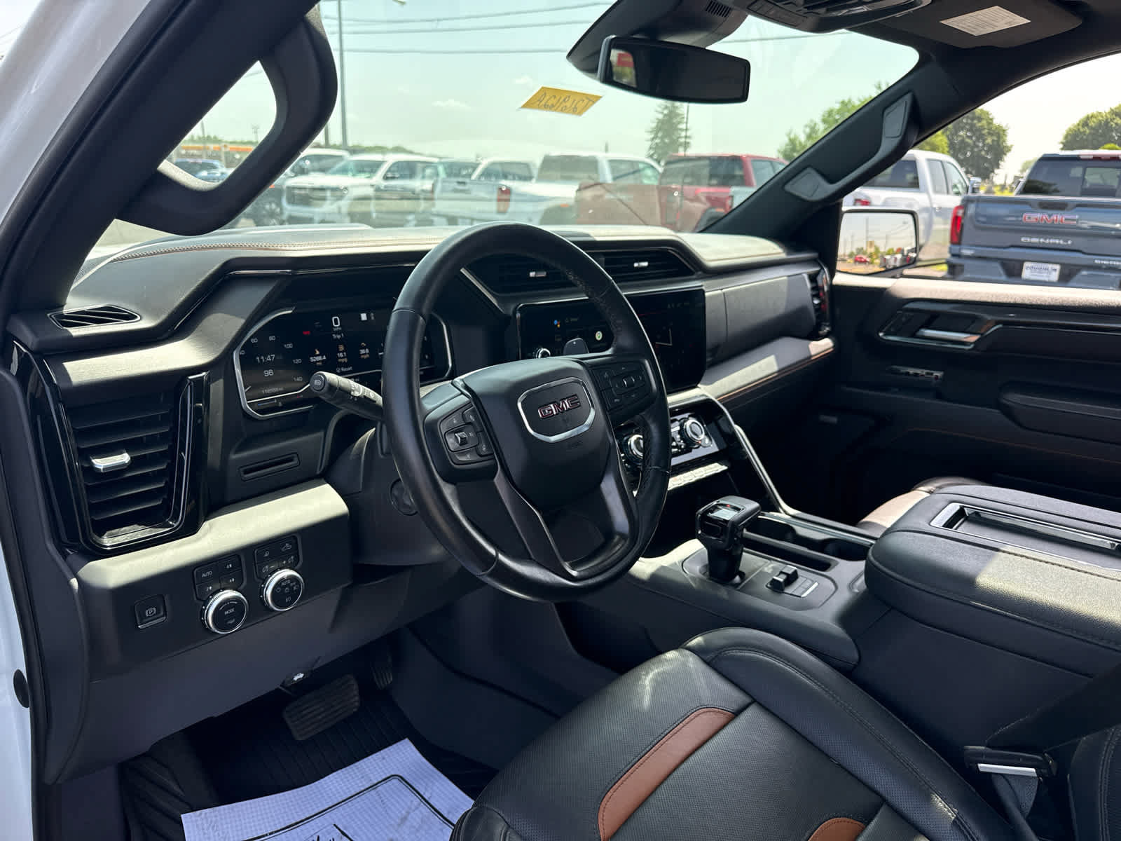 Certified 2022 GMC Sierra 1500 AT4 w/ AT4 Premium Package AWD/4WD image 14