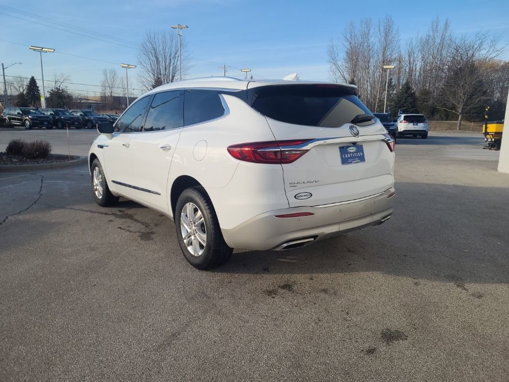 Used 2021 Buick Enclave Essence w/ Sound and Sites Package image 4