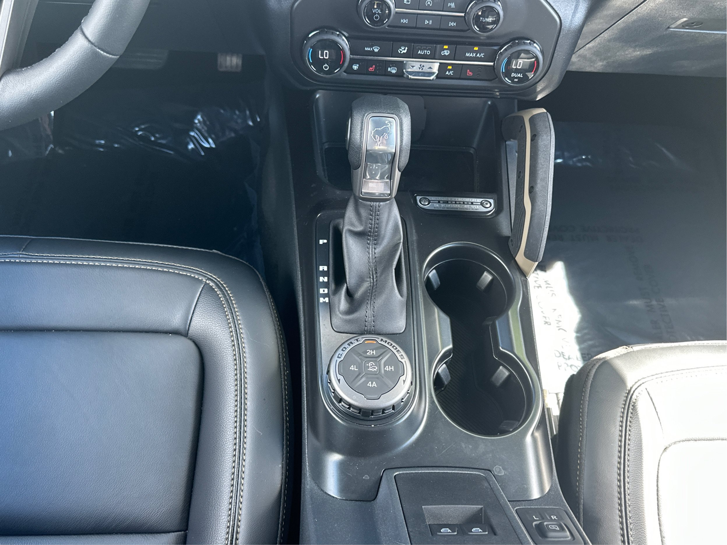 Used 2026 Ford Bronco Badlands AWD/4WD image 29