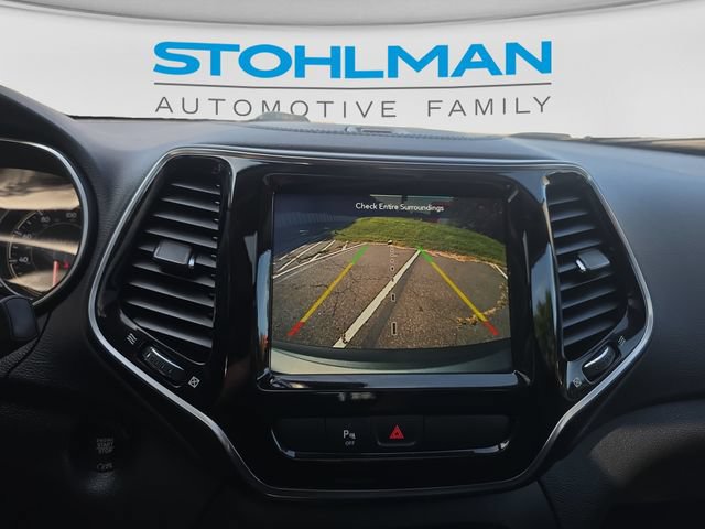 Used 2020 Jeep Cherokee Limited AWD/4WD image 16