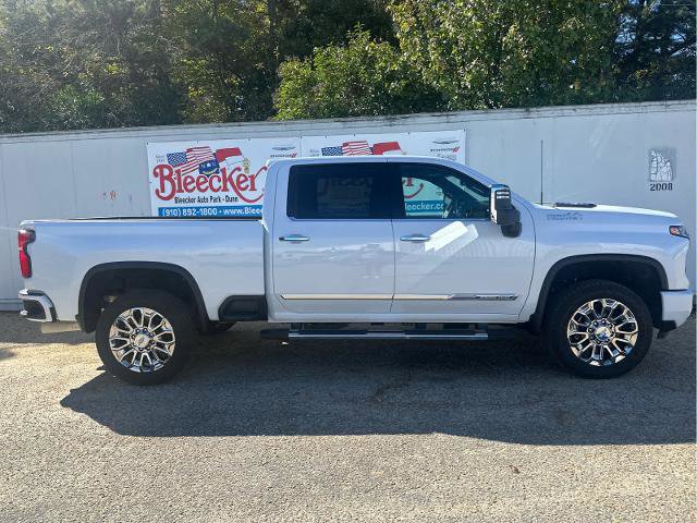 New 2026 Chevrolet Silverado 2500 High Country w/ Technology Package image 2
