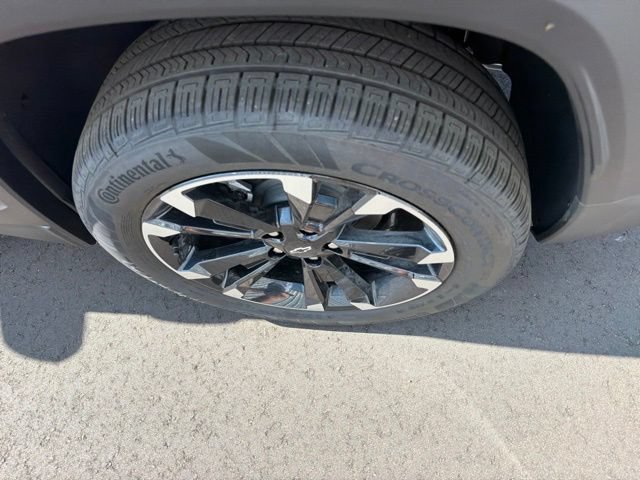 New 2026 Chevrolet Equinox RS w/ Convenience Package III AWD/4WD image 11