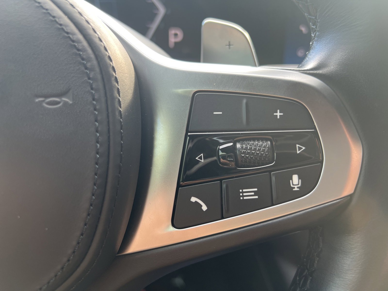 Used 2023 BMW M340i image 11