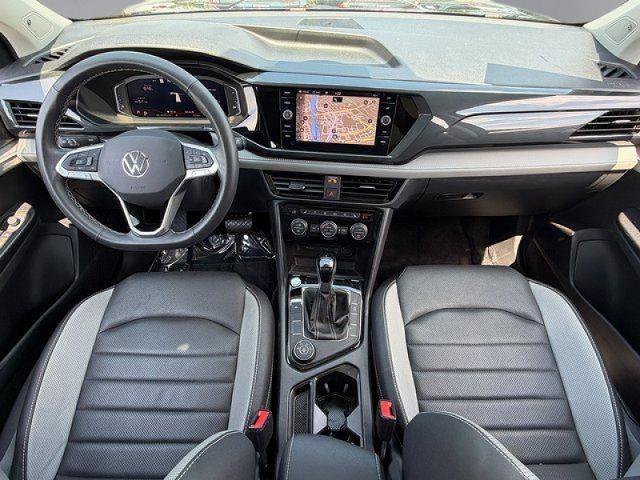 Used 2024 Volkswagen Taos SEL AWD/4WD image 3